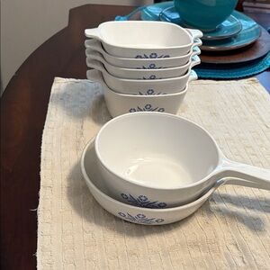 Elegant Blue Floral Serveware Set